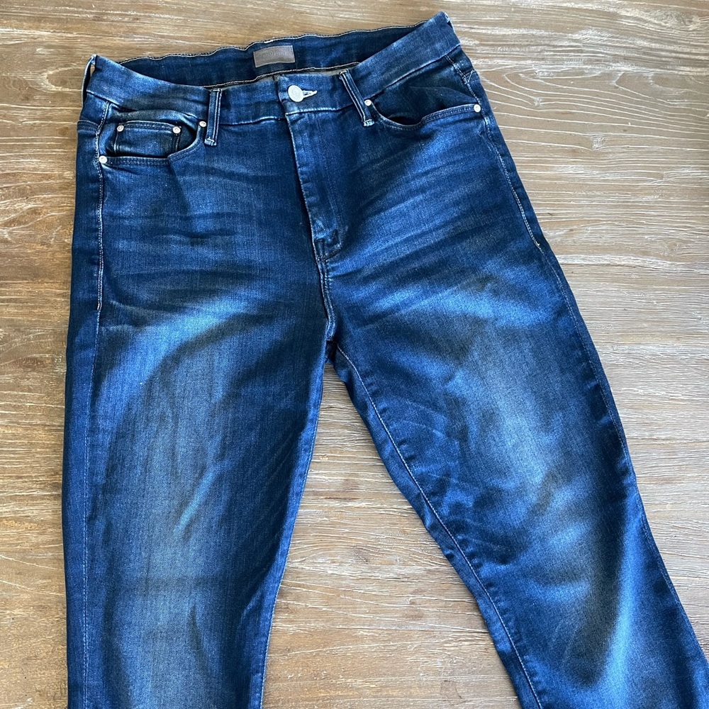 Mother High Waisted Looker Ankle Fray- Size 29